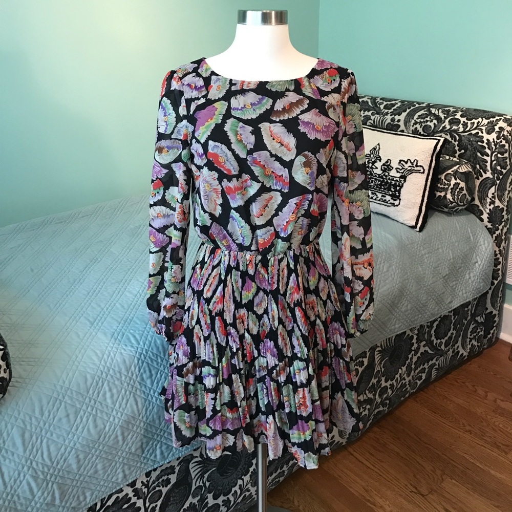 Topshop Size 4 long sleeve floral dress