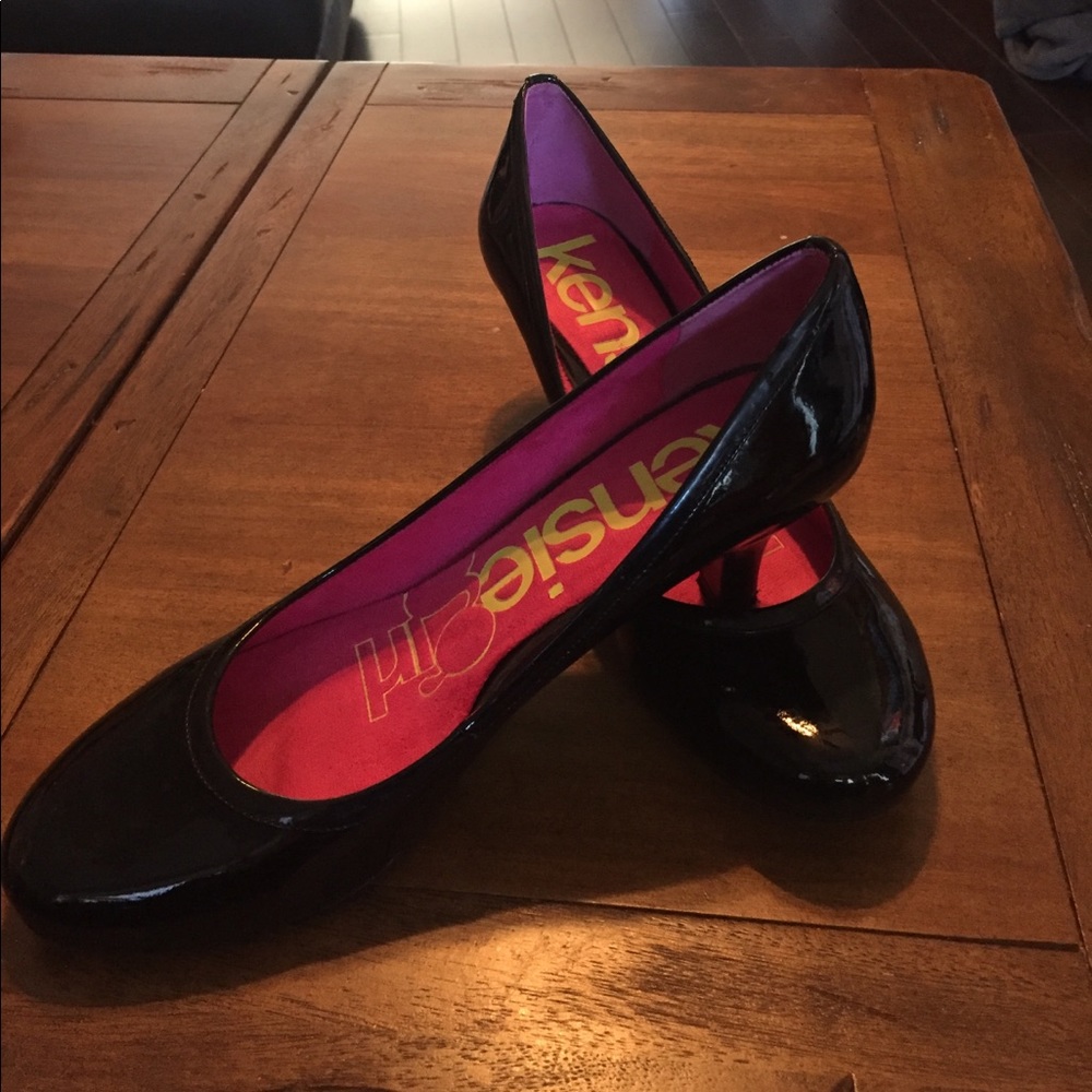 Kitten heel shoes - patent leather