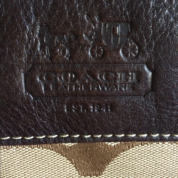 Coach CC purse - Picture 3 of 5