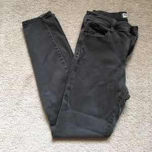Madewell stretch skinnys, size 27.