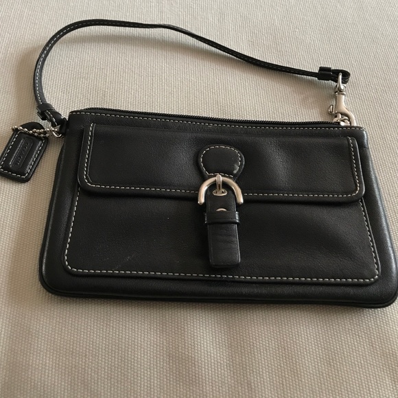 Black Coach wrist - Picture 1 of 4