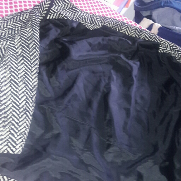 light jacket - Picture 2 of 2