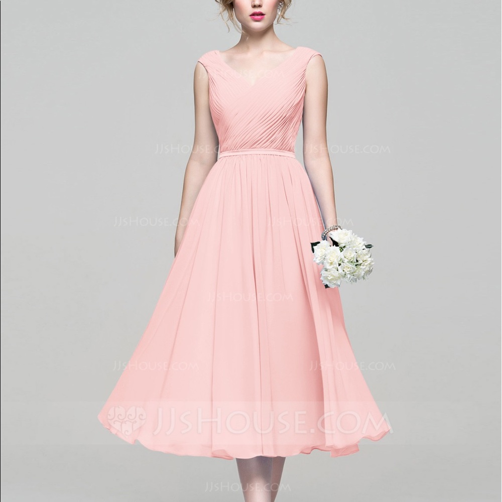 Flowy fun chiffon pink dress