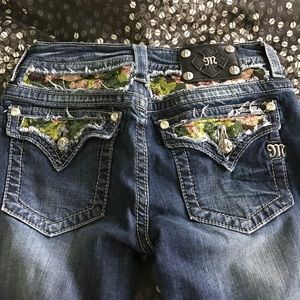 3 pairs of MissMe jeans barely worn 50$ each