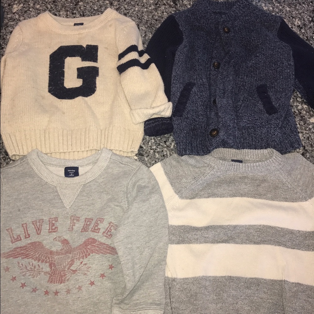Boys 2t sweaters, hoodies, fleece 8 items