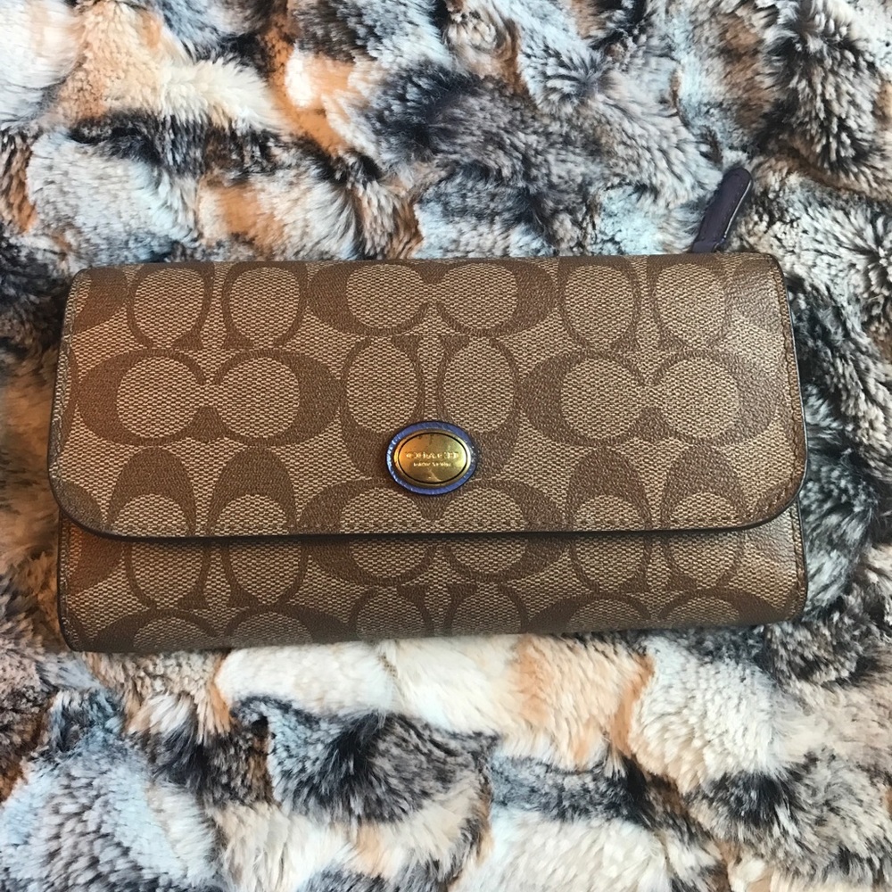 Coach wallet