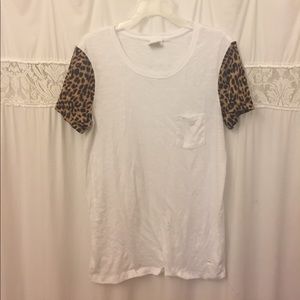PINK Victoria secret leopard pocket Tee