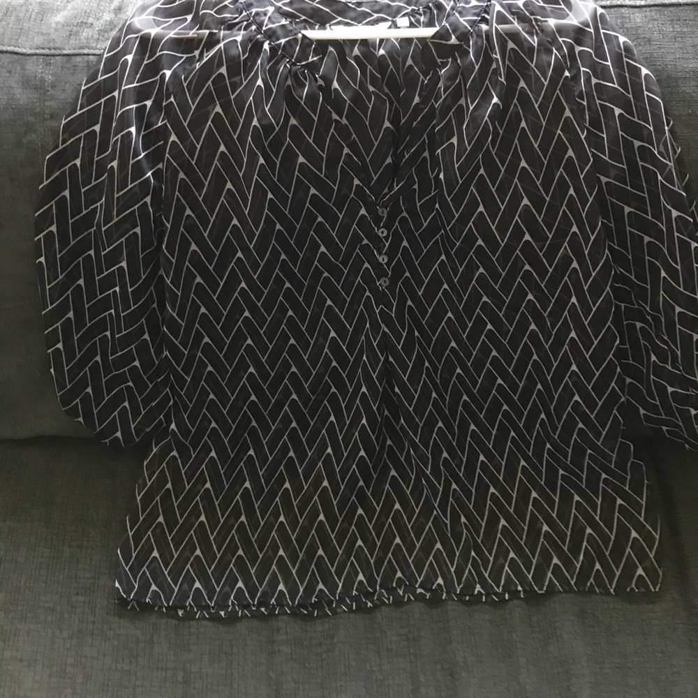 Small transparent black blouse - Picture 2 of 2