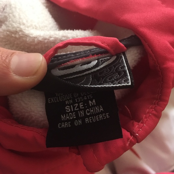 Weather proof jacket - Picture 3 of 3