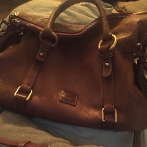 Dooney & Bourke bag