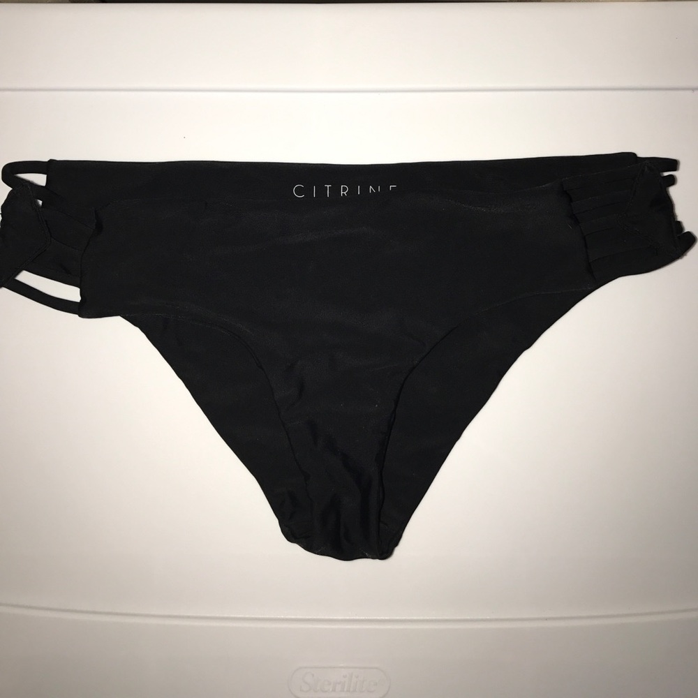 Black Citrine Swim Bottom