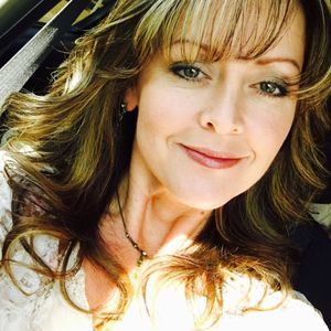 Meet your Posher, Nadine