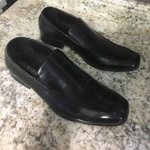 Kenneth Cole Unlisted dress shoe slip ons