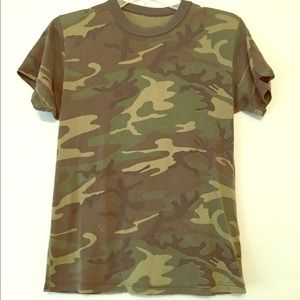Vintage camo tee