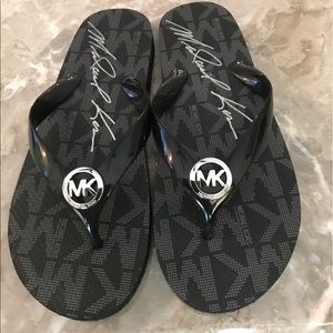 Michael Kors - Sandals   SZ 8 Gently Worn