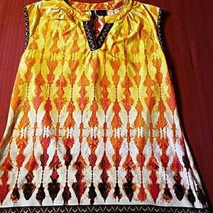 Yellow sleeveless shirt