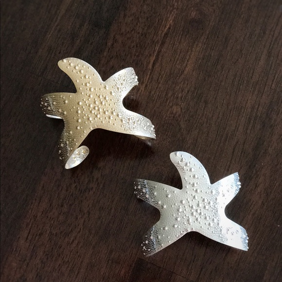Starfish Cuff Bracelets - Picture 1 of 2