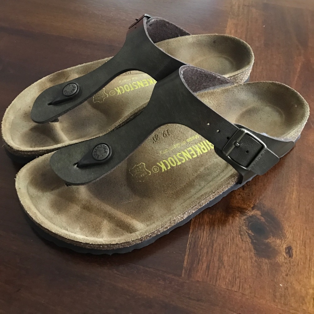 Women's Gizeh Birkenstock Sandals