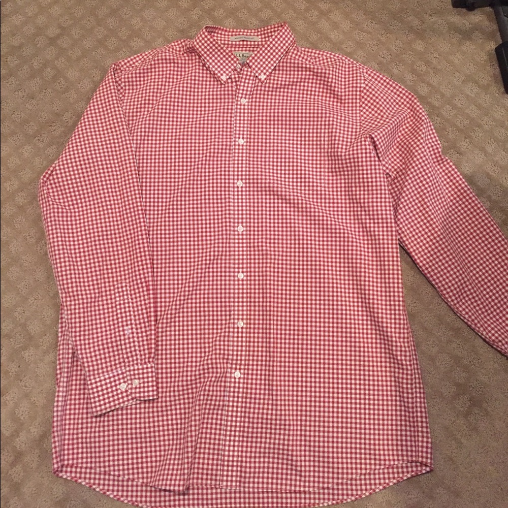 Men's LL Bean button plaid shirt