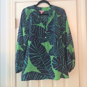 Under the palm, Lilly pulitzer Elsa top