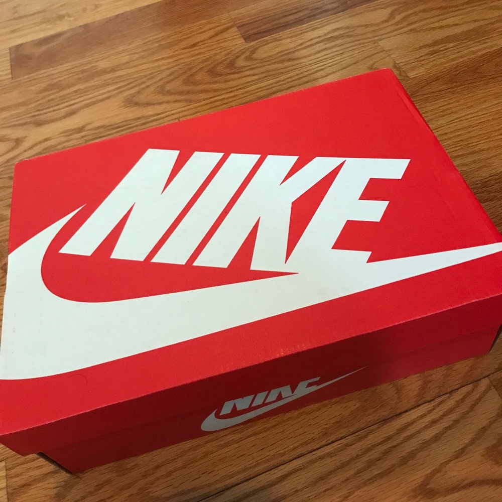 Brand New Nike Air Max Men's