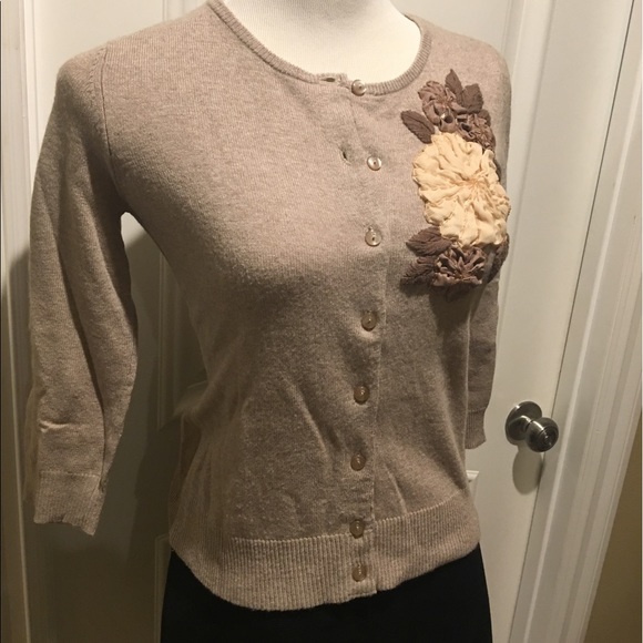Anthropologie Sweaters - Anthropologie cardigan by Tabitha.