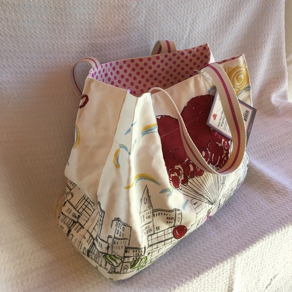 Free Your Heart with the Brighton B Mine Tote - Picture 5 of 5