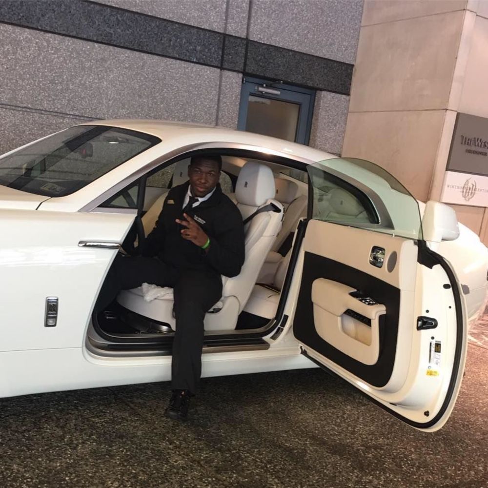 Meet your Posher, Maurice