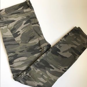 Express Skinny Camo Ankle Jeans