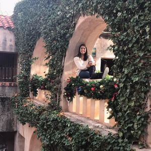 Meet your Posher, Rina