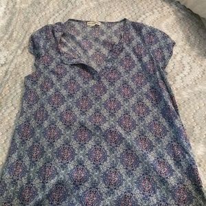 V neck medallion top B1G1