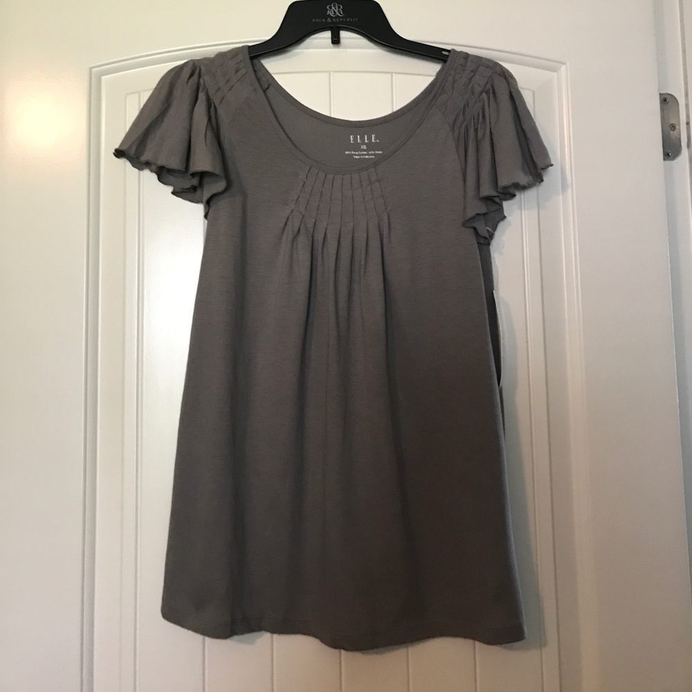 Grey Elle shirt
