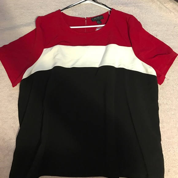 Forever 21 Tops - FOREVER 21+ blouse