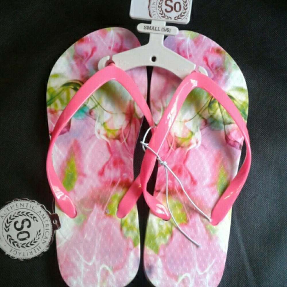 SoHo flip flops