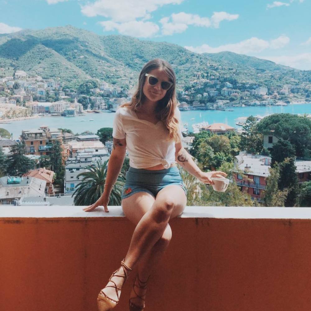 Meet your Posher, Suzanne