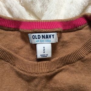 Old Navy Sweaters - Old navy fox sweater Old Navy Sweaters - Old navy fox sweater