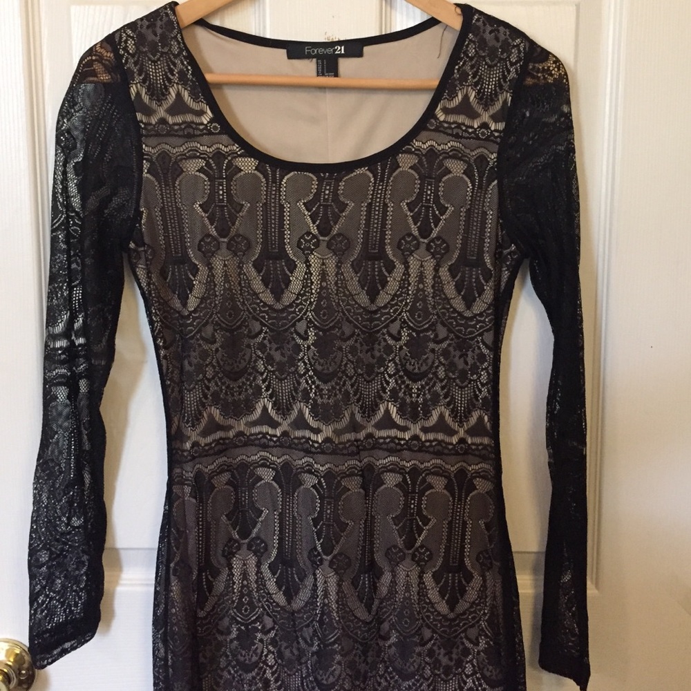 NWOT Forever 21 Black Lace Formal Dress