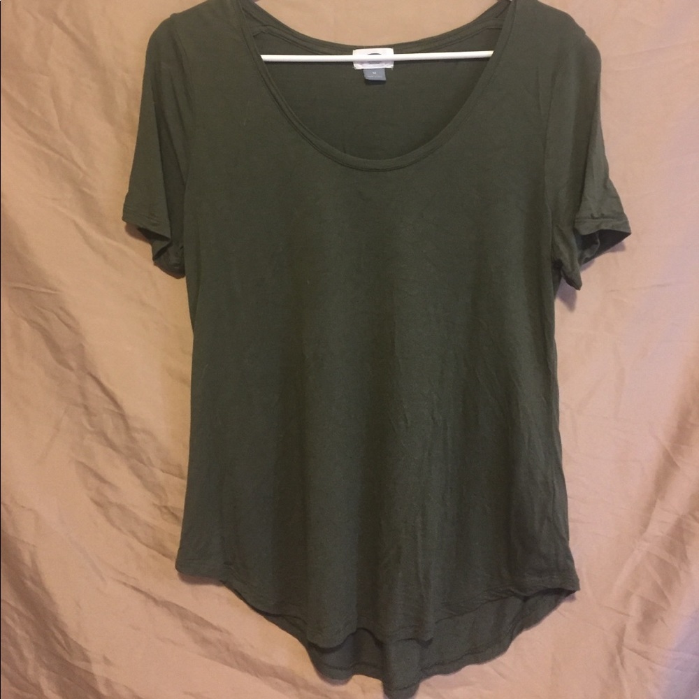 Old navy scoop neck tee