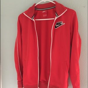 Nike dri fit jacket