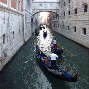 Meet your Posher, Robert