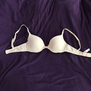 VS Pink Nude Bra