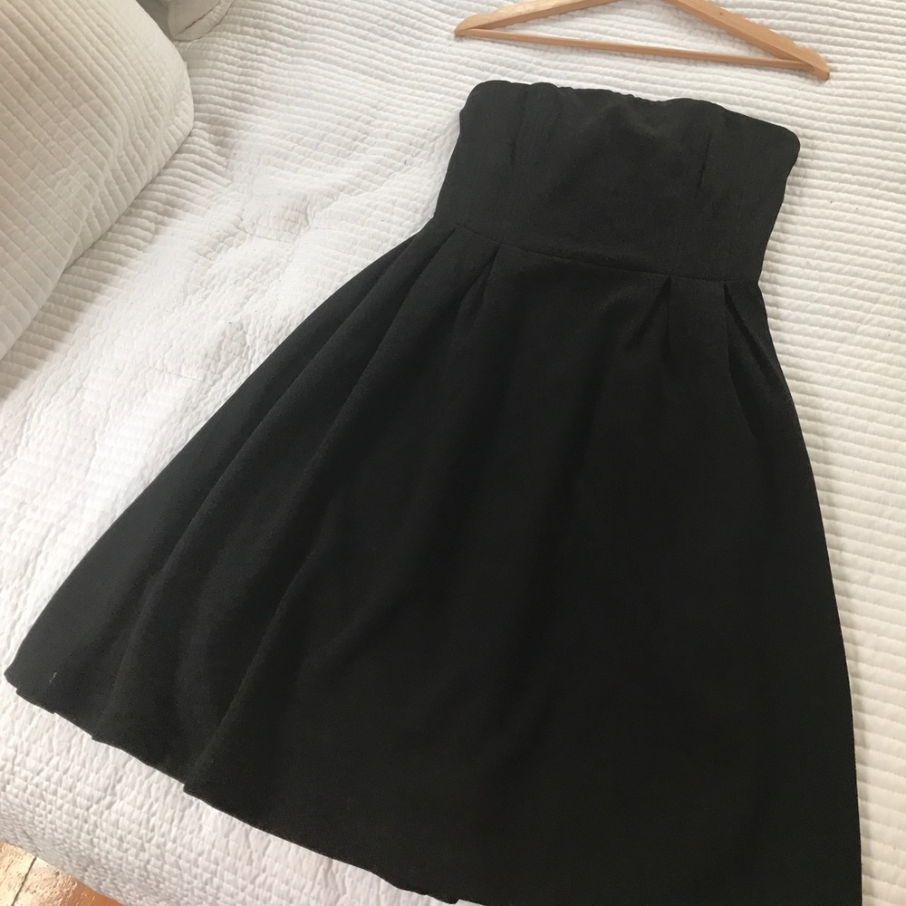 Black strapless dress