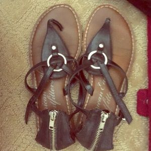 American Eagle Outfitters sandals
