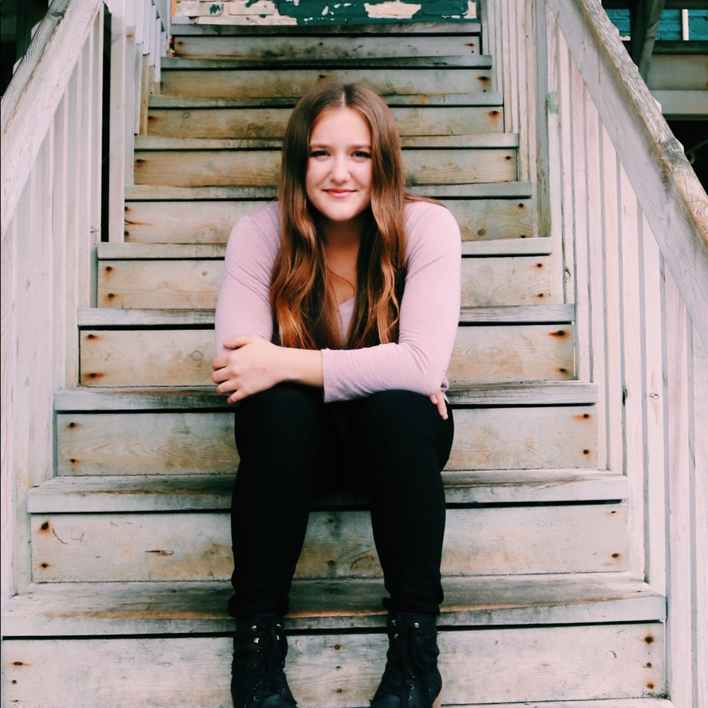 Meet your Posher, Victoria