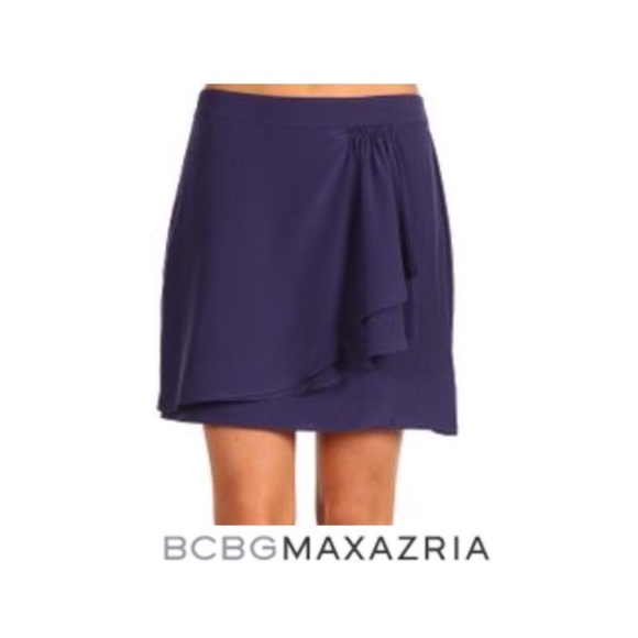 BCBGMaxAzria Dresses & Skirts - BCBG MAXAZRIA silk South Pacific skirt 6 BCBGMaxAzria Dresses & Skirts - BCBG MAXAZRIA silk South Pacific skirt 6