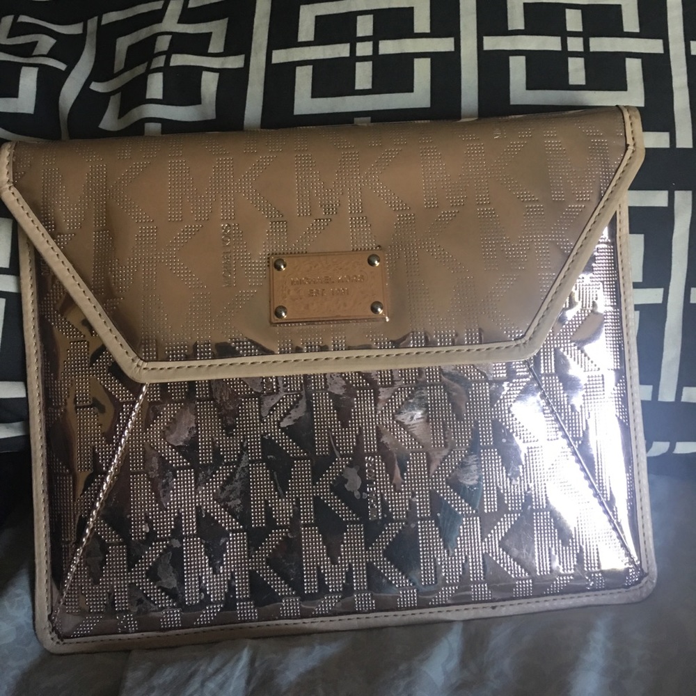 Michael Kors iPad cover