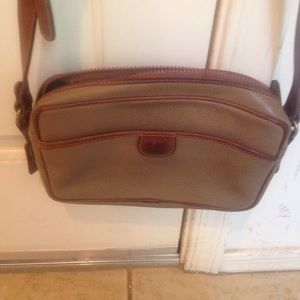 Very vintage coach purse