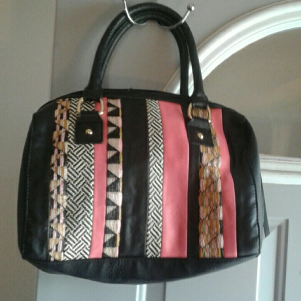 Pre-loved Apt. 9 handbag