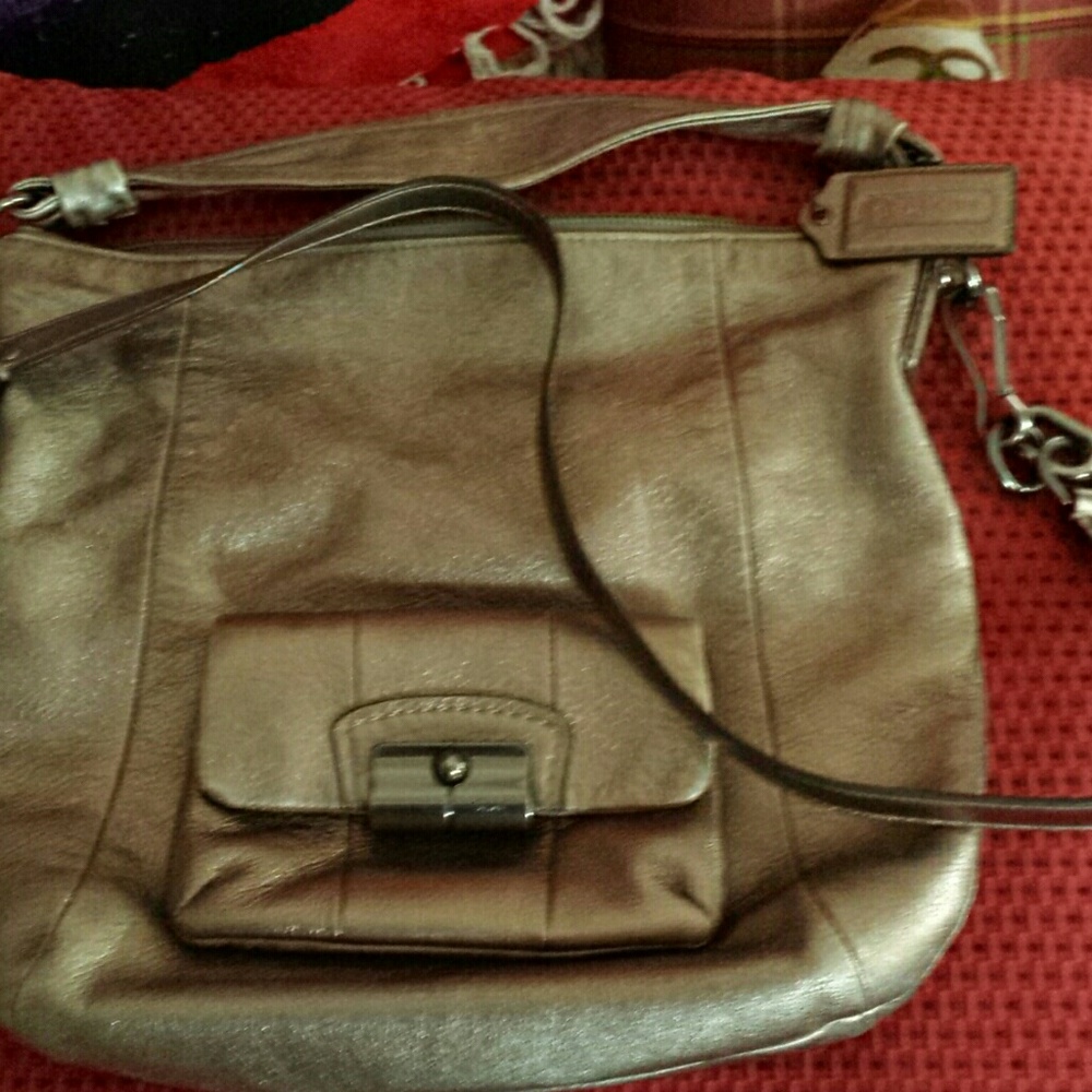 Hand bag