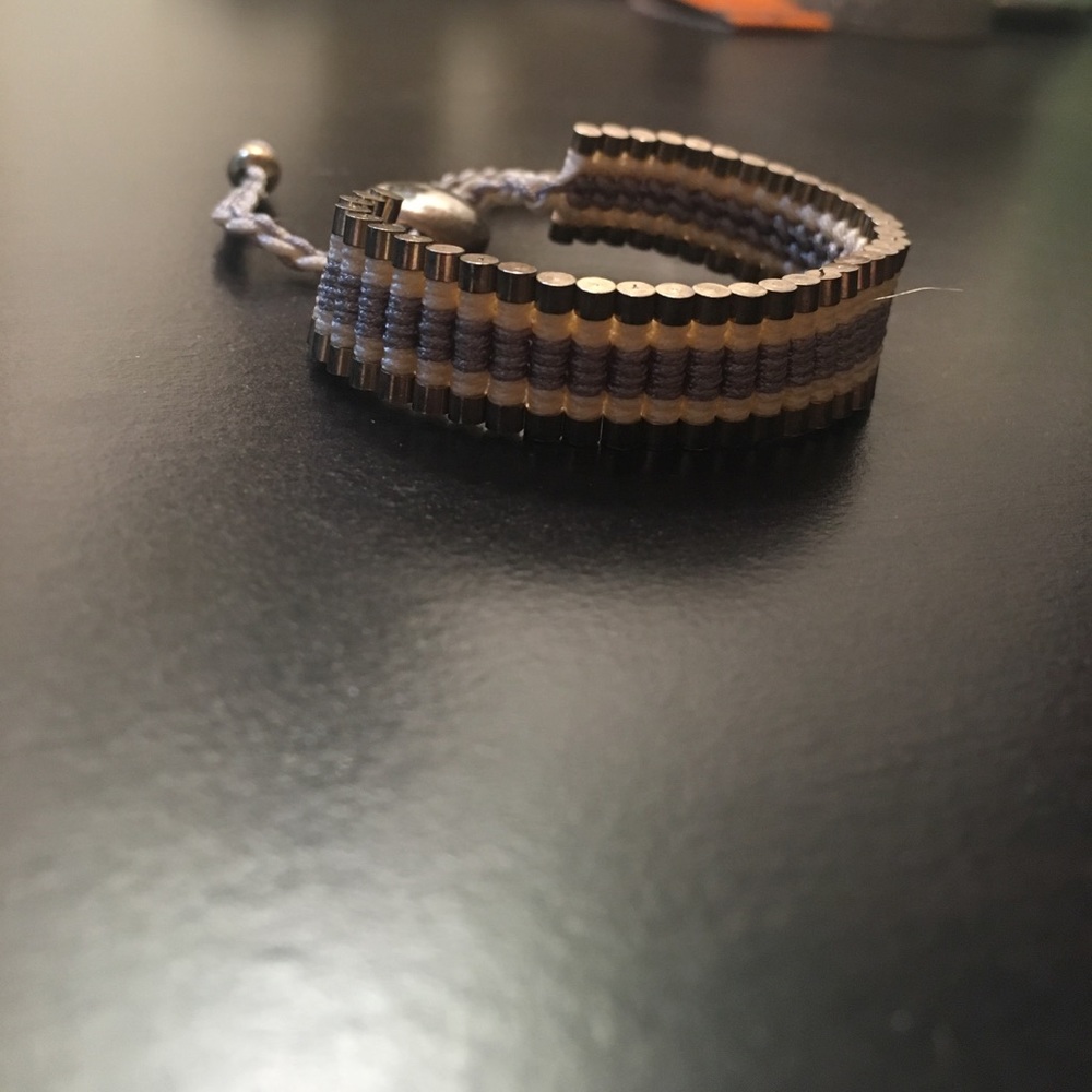 Beaded bracelet